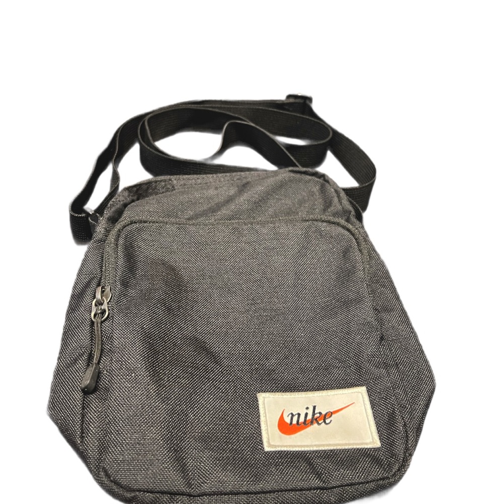 Nike Black Unisex Adult Adjustable Crossbody Bag